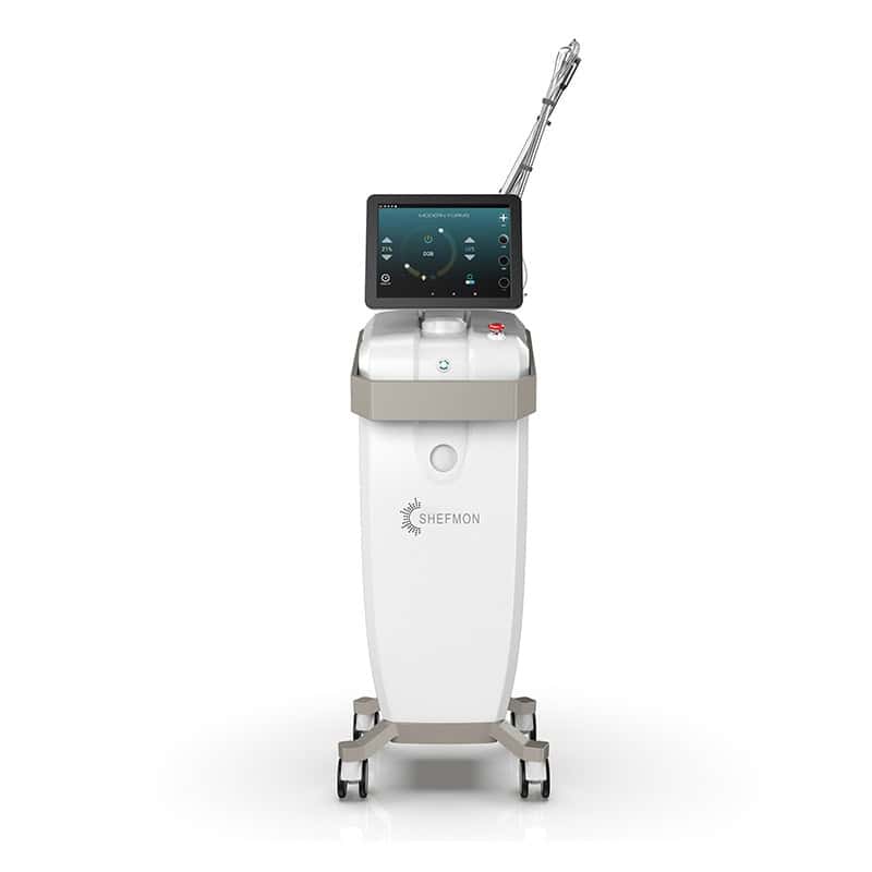Resurfacing della pelle con laser frazionato a CO2 prima e dopo il recupero e costo del trattamento laser per le rughe