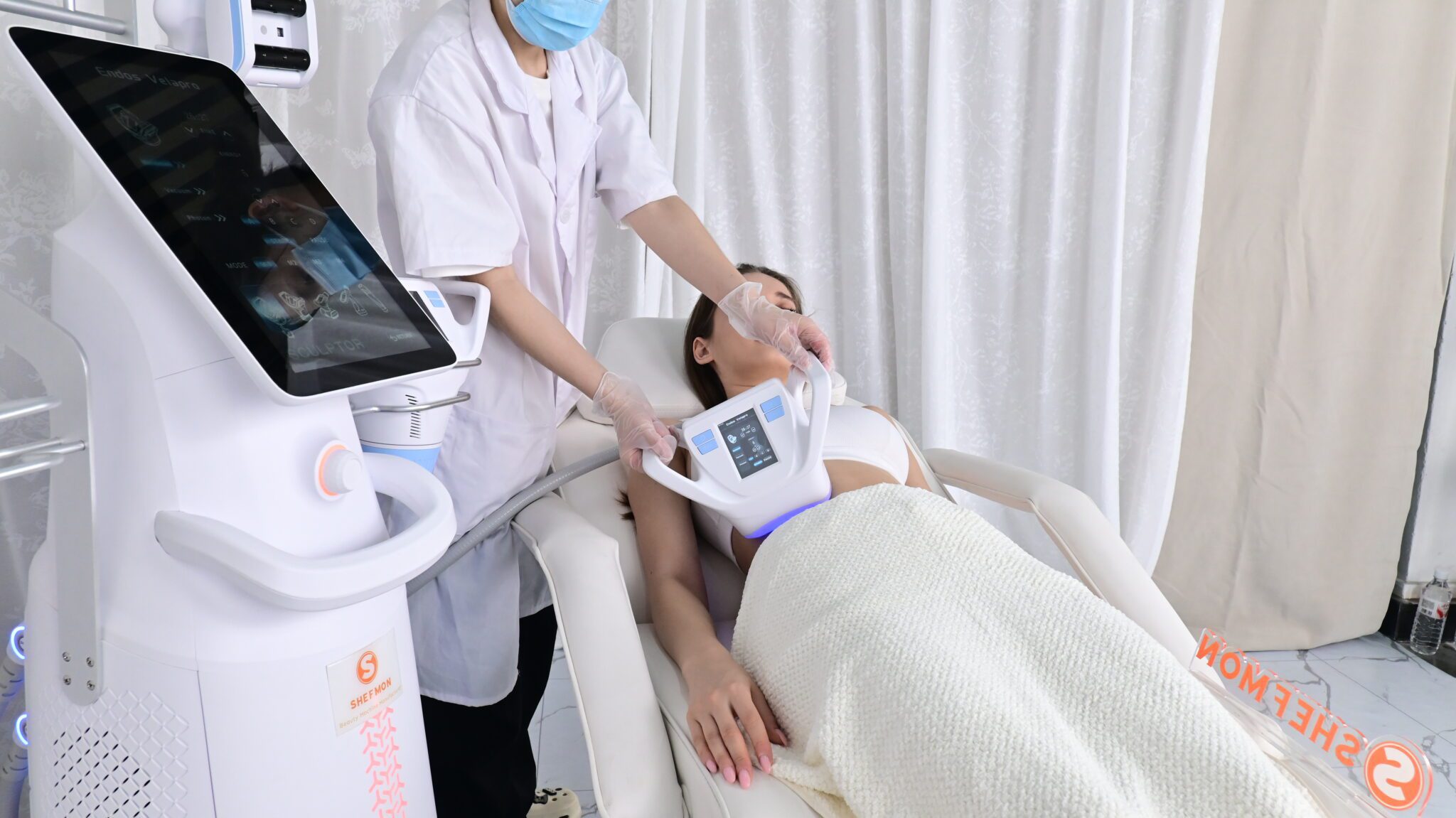 How a Ukrainian Beauty Salon Expanded Its Treatment Services with Shefmon's Velapro Shaper